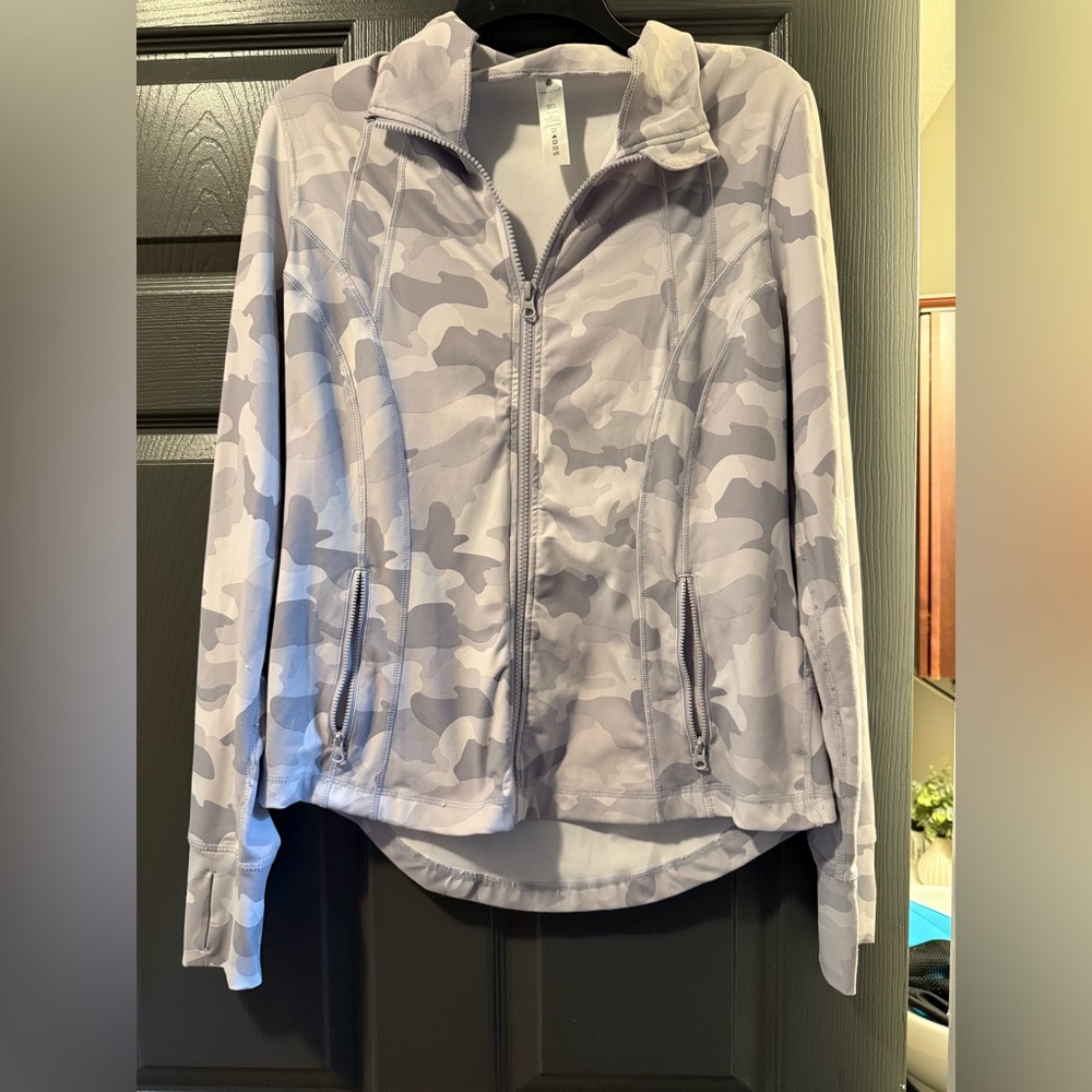 Yogalicious Gray Utility Jacket with Modern Camo Design